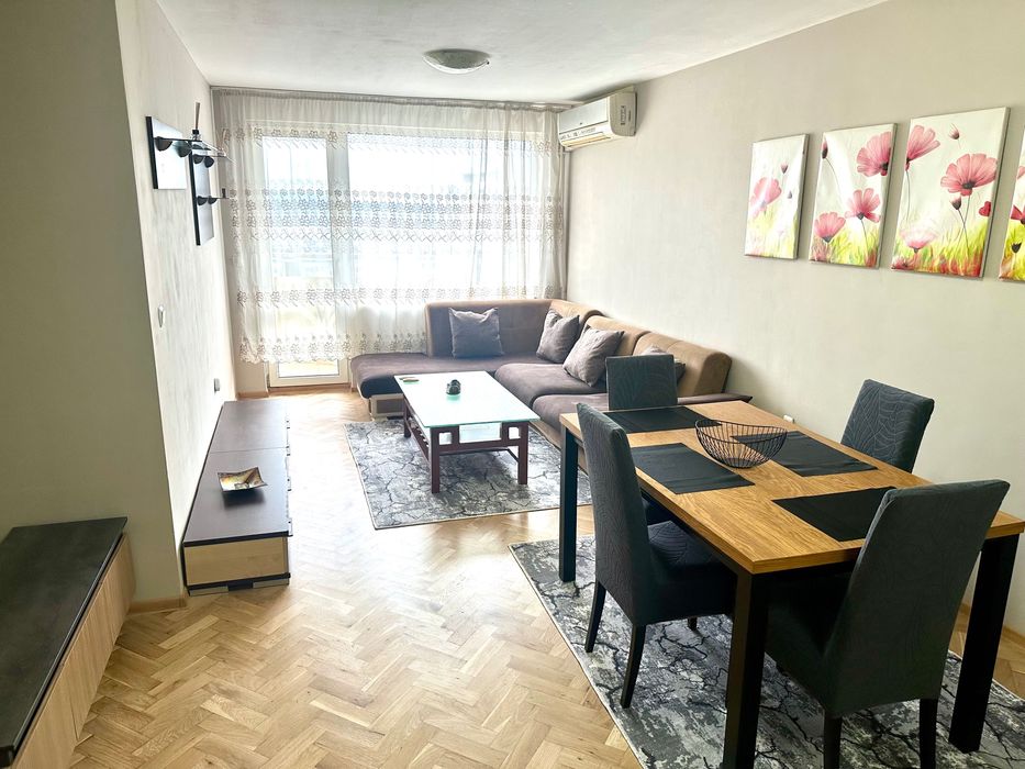 Давам под наем 3-Стаен апартамент Варна,Трошево