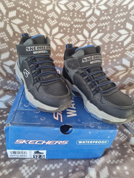 Bocanci baieti Skechers marime 29