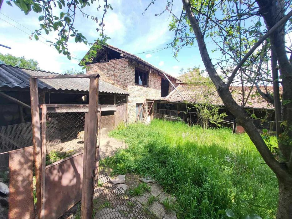 Продава се Къща в Луковит - 130 кв.м за 424 €/кв.м - Снимка #12