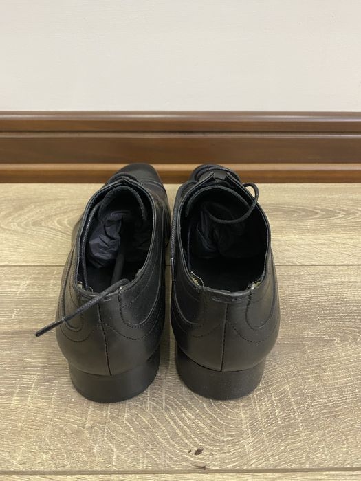 Tufli Hudson razmer 43