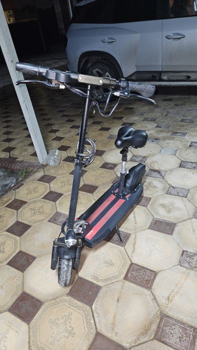 Самокат Электро продаю