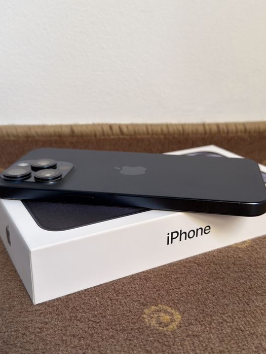 Iphone 15 pro max blue titanium 256 GB: 87% baterie