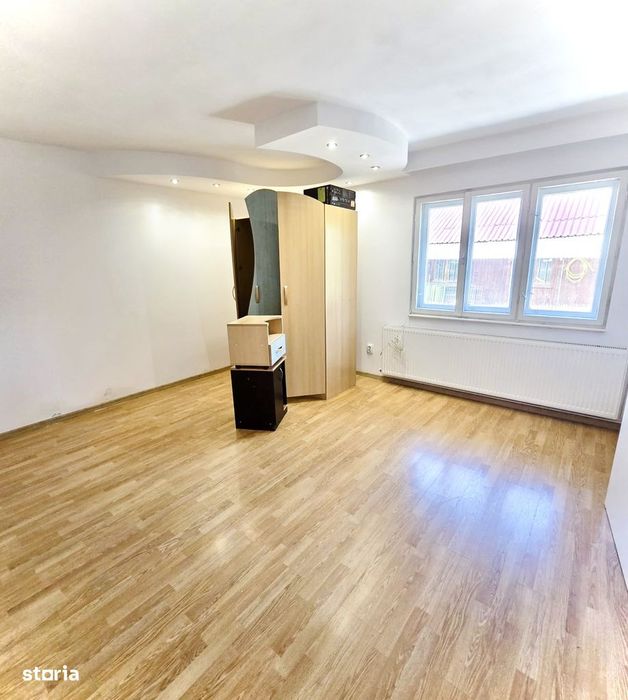 Casă de închiriat – Str. Aurel Vlaicu 18, Brașov | 3 camere