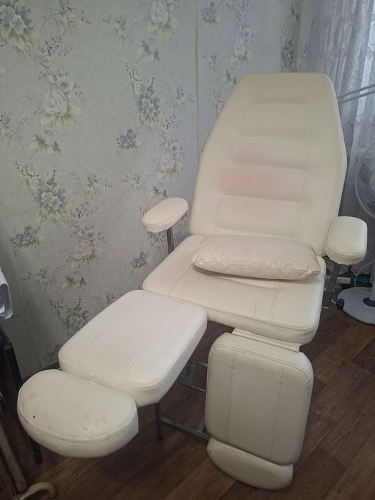 Педикюрное кресло