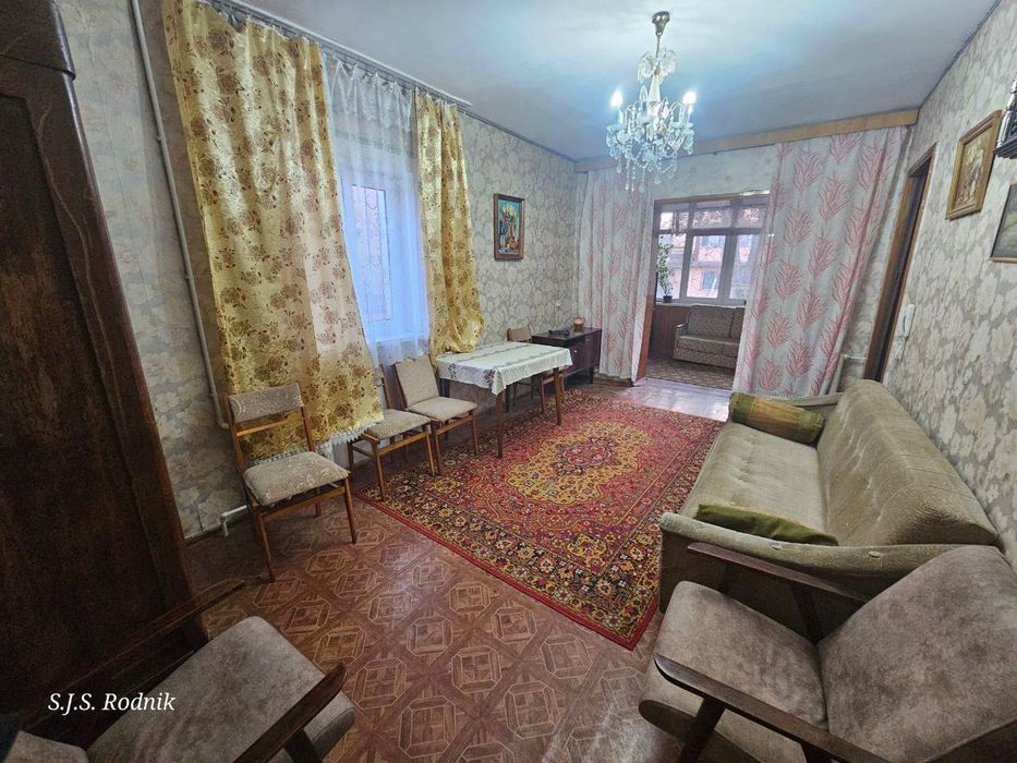 М. Горького, БИЙ, 1(2)/2)4, кирпич, среднее состояние