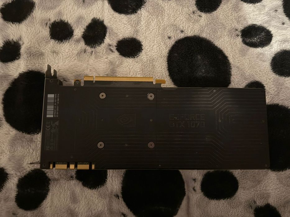 Placă video NVIDIA GeForce GTX 1070 Founders Edition – 8GB GDDR5