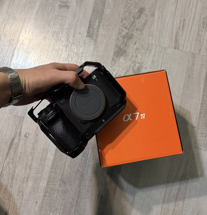 Sony Alpha A7 IV (Sony A7M4) + SmallRig | Body
