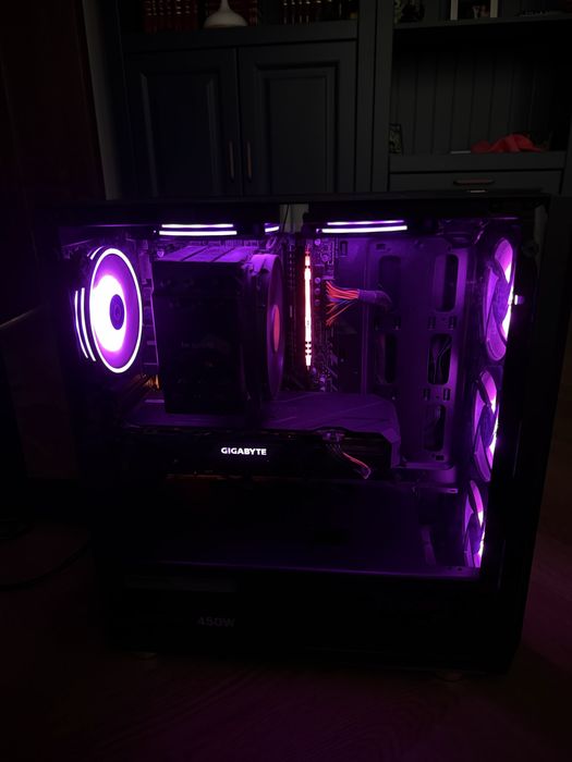 PC Gaming Ryzen 7 3700X, GTX 1660 Super, 16GB RAM,SSD 512GB Lumini
