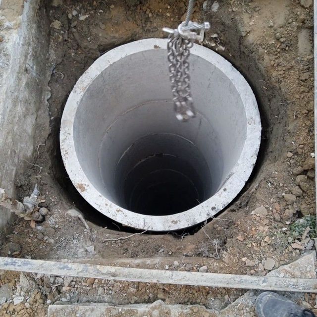 Kalodis tashlaymiz quduq qozamiz transha qozamiz patkop kovlaymiz
