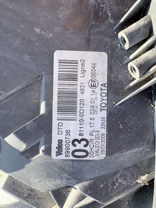 Фар за toyota yaris 2009 P9