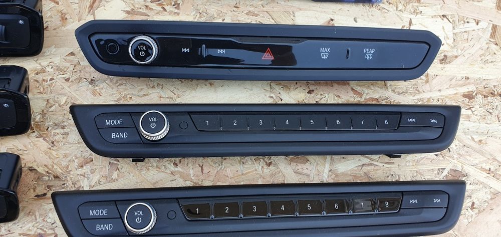 Consolă butoane / joystick BMW seria 1,2,3,4,5,7 F10 / F20 / F30 consolă  butoane audio / panou clima / Start / Stop / multi switch panel I4