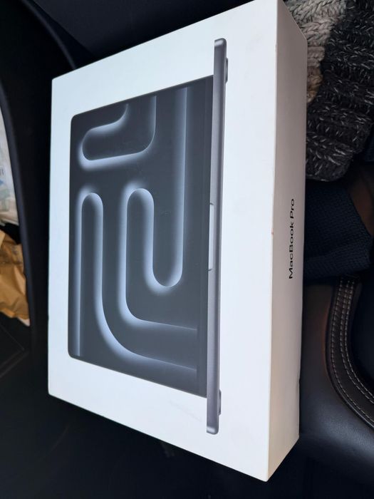 Macbook 14 pro m4 16gb