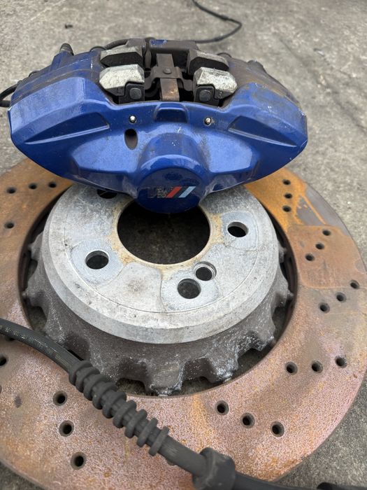 Bmw m3 f80 m4 f82 спирачки пълен комплект бмв м3 ф80 м4 ф82 спирачки