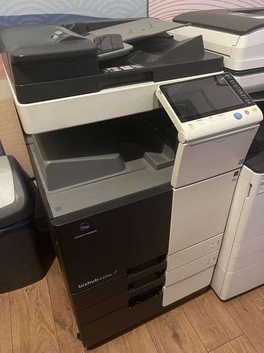 Imprimanta multifunctionala Konica Minolta bizhub C224e