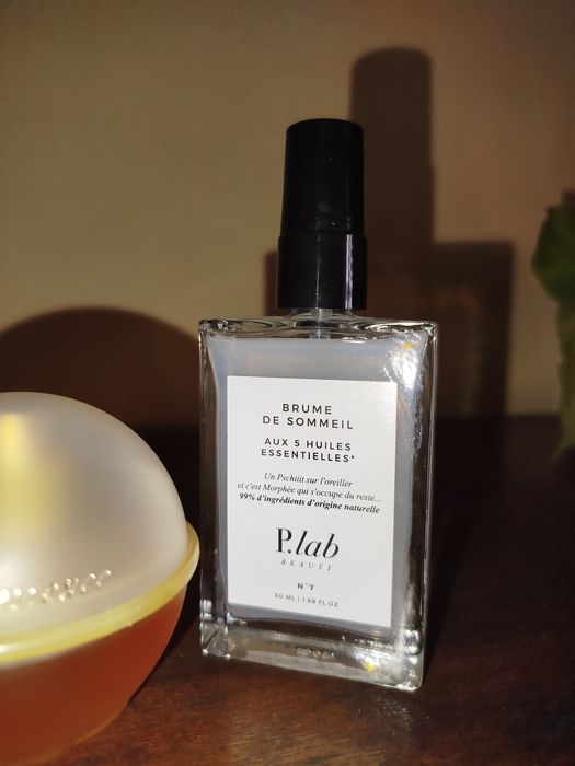 Парфюм от avon  и спрей за сън.