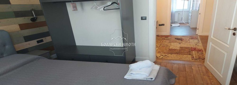 Четиристаен Луксозен апартамент с паркомясто и двор