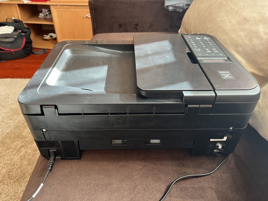 Imprimanta Canon Pixma TR4550 multifunctional și Wi-fi