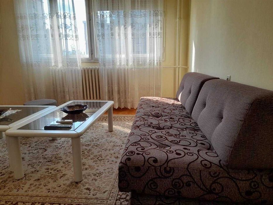 Дава се под наем Тристаен апартамент в Пловдив, Център - 78 кв.м за 239.7 € - Снимка #4