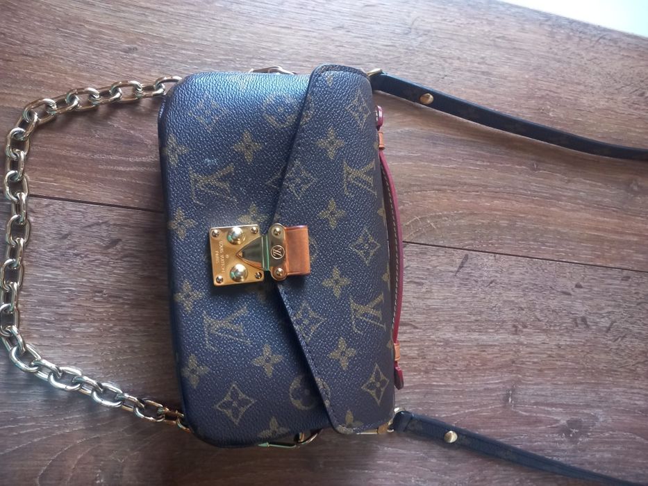 Geantă Louis Vuitton