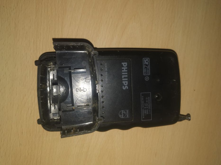 PHILIPS Радио приемник