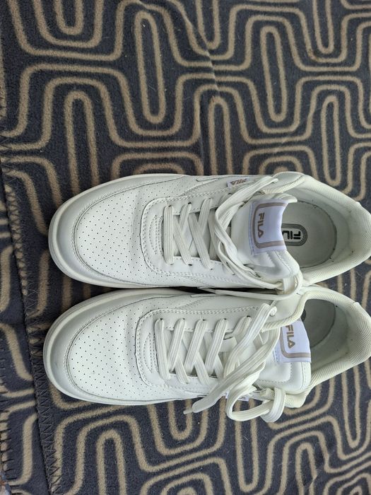 Adidas Fila marimea 43 din piele