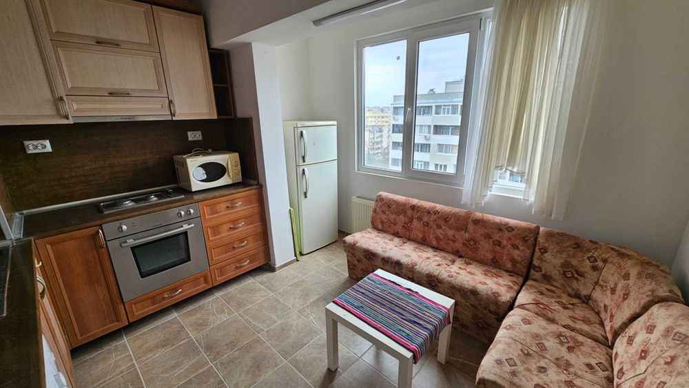 Н-2-104 Дава се под наем двустаен апартамент в кв. Бели Лом!