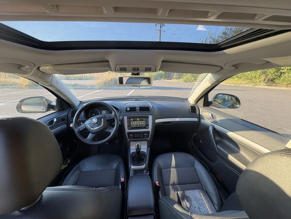 SKODA Octavia 2013 — imagine 5