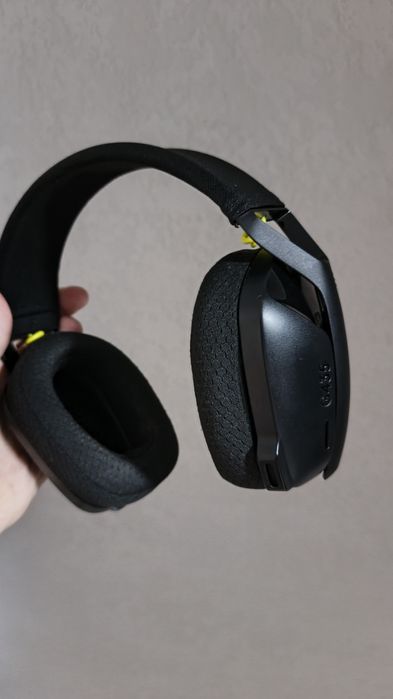 Игровые наушники Logitech G435