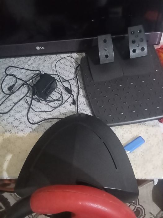 Продам игравой Руль