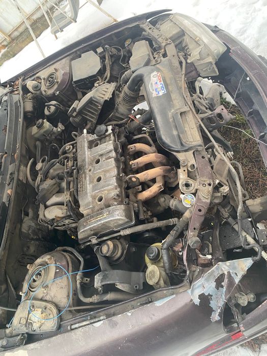 Срочно продам Мазда кронос