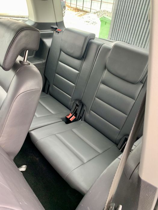 Vw touran dsg 7 locuri 2.0 tdi