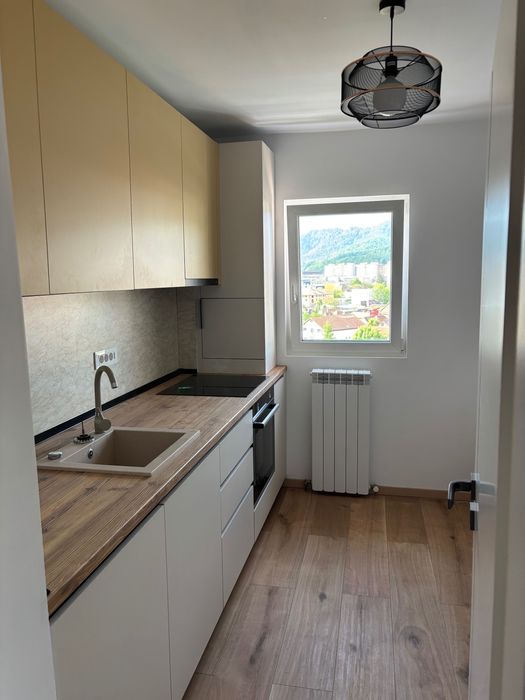 Închiriez apartament 2 camere, zona Gemenii, 42 mp, decomandat, modern și luminos