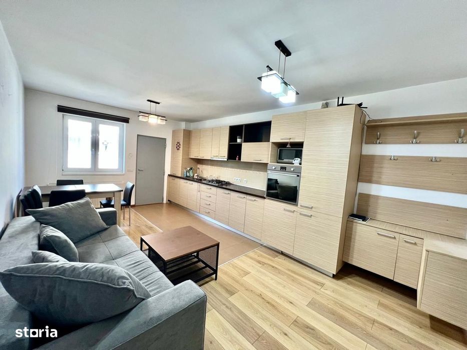 Apartament 3 cam. - 65 mp, curte proprie, pet friendly - Zona Tilisca