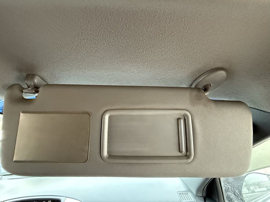 Козырек на Тойота Прадо 120