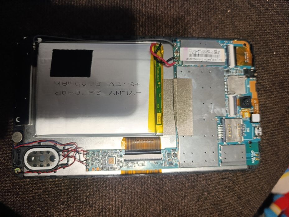 Планшет Elenberg TAB730