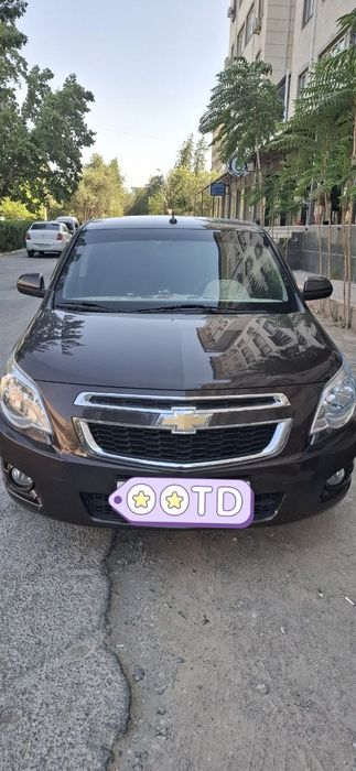 Продаётся машина кобальт