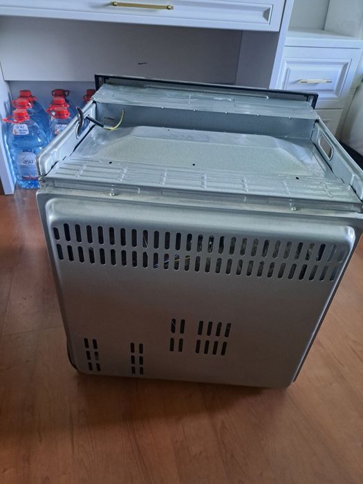 Духовка Electrolux