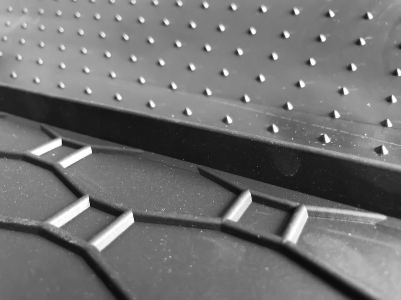 Гумена стелка за багажник ŠKODA Citigo, VW Up, Seat Mii след 2011г.