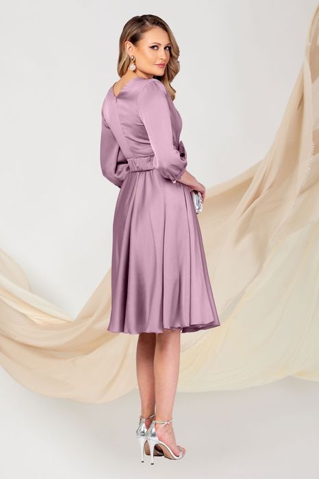 Rochie din mătase preety girl  mărime 40
