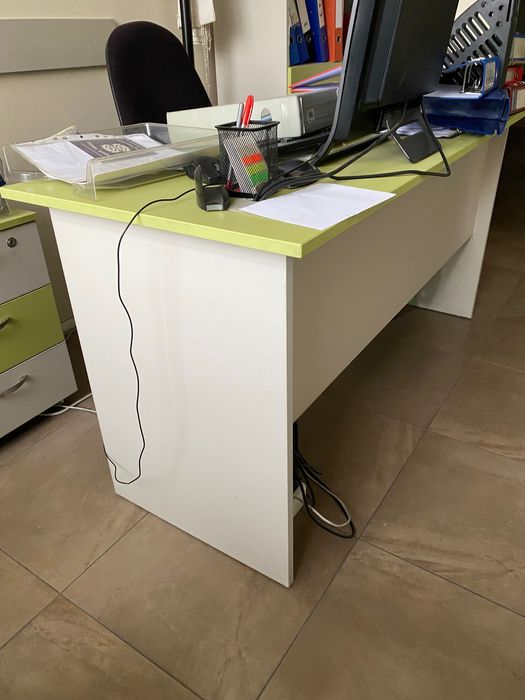 Комплект офис обзавеждане