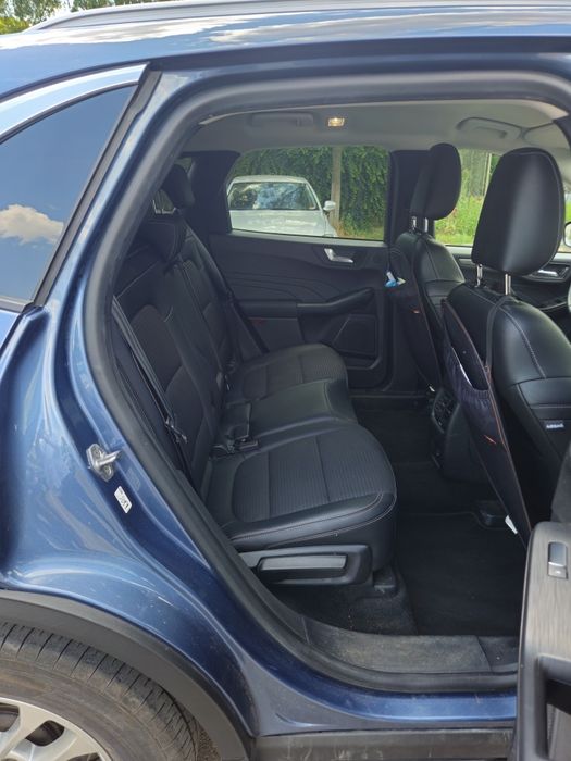 FORD Kuga 2022 — imagine 4