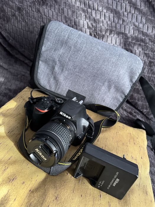 Aparat DSLR Nikon D3500