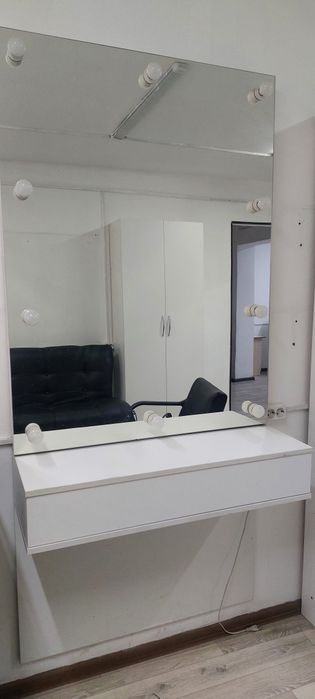 Оборудование для салона. Мебель