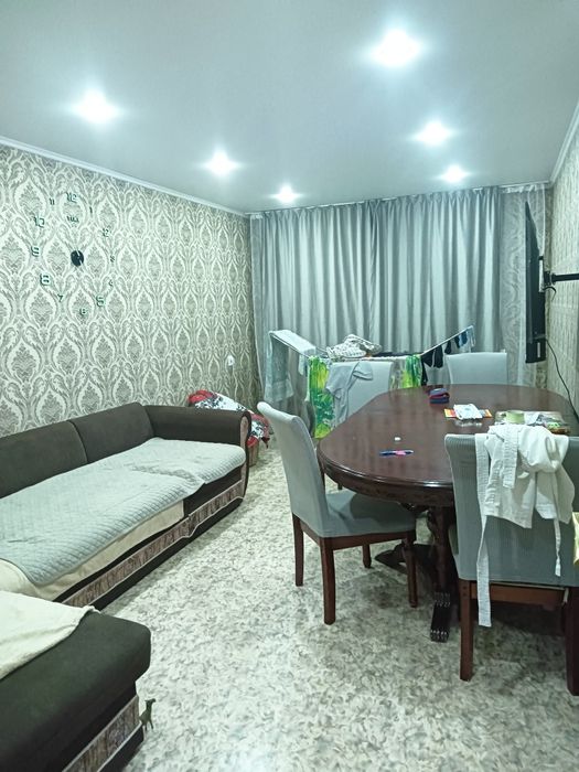 Продам квартиру район  Арман