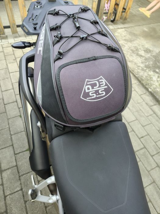 Geanta moto codita extensibila