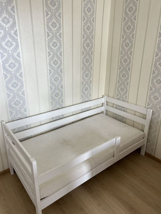 Продам детскую кровать