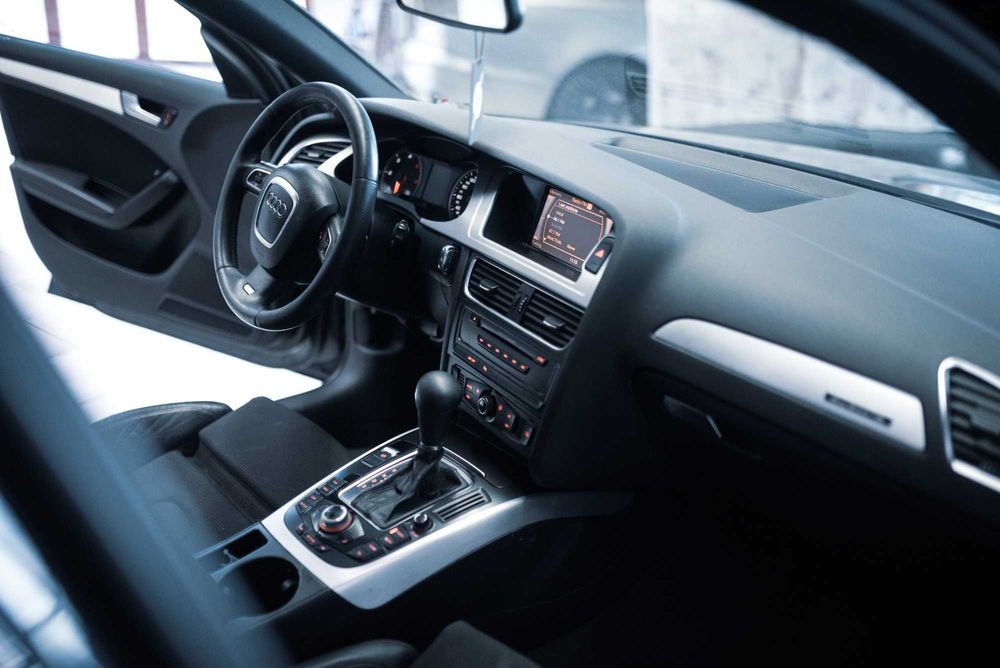 Audi A4 B8 Quattro 3.0