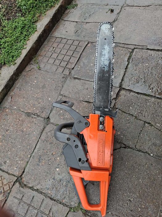 Моторен трион Хускварна 40