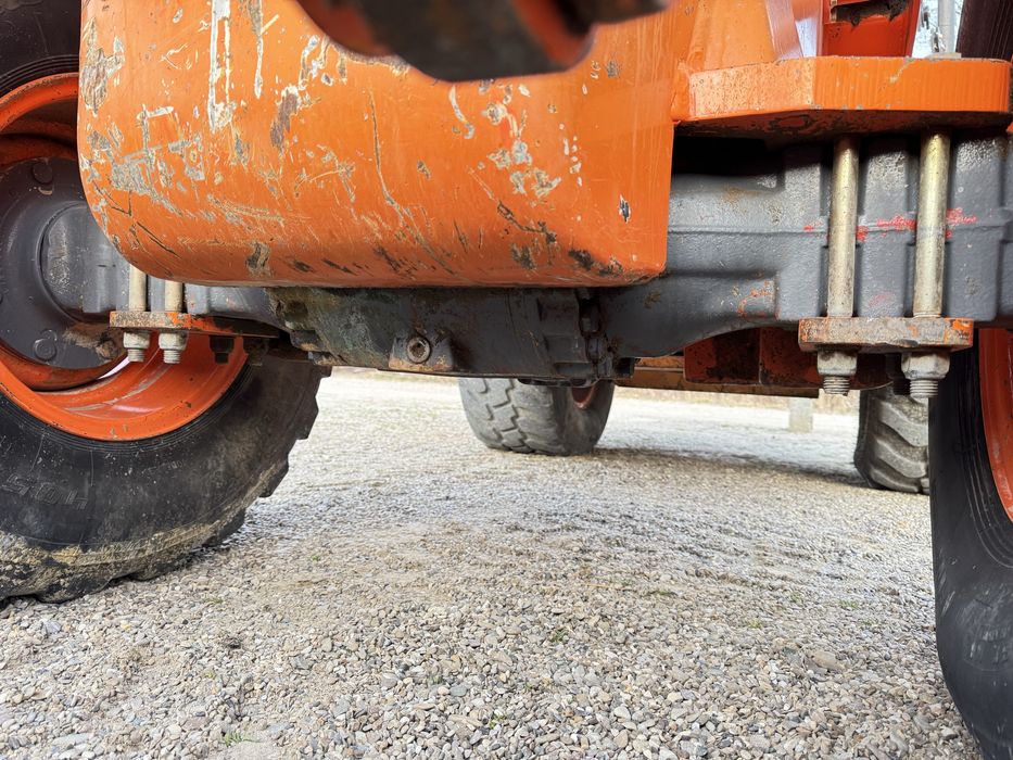 Buldoexcavator Eurocomach E 295 , 3100 ore , adus din italia