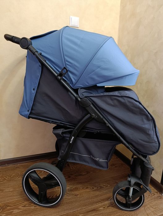 Детская  коляска